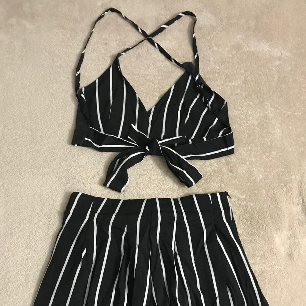 Black & White Set